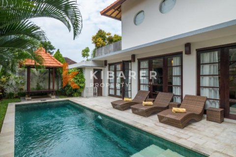 4 bedrooms Villa in Kerobokan, Badung, Indonesia No. 12391