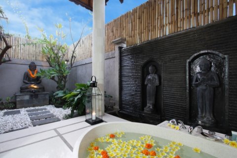 Вилла с 4 спальнями в Seminyak, Бадунг, Индонезия № 982 15
