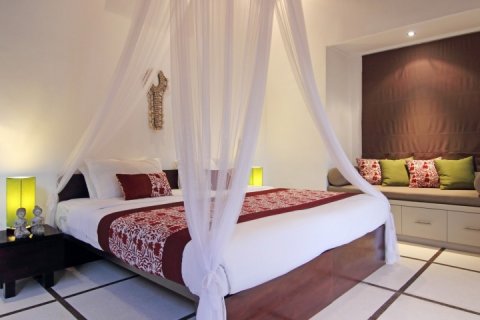 Вилла с 4 спальнями в Seminyak, Бадунг, Индонезия № 982 17