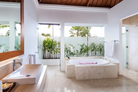 Вилла с 4 спальнями в Seminyak, Бадунг, Индонезия № 986 29