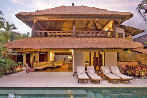 3 bedrooms Villa in Seminyak, Badung, Indonesia No. 984 6