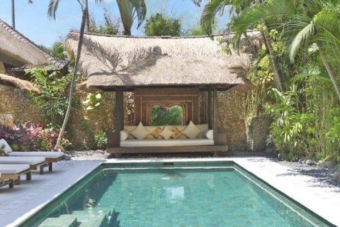 3 bedrooms Villa in Seminyak, Badung, Indonesia No. 984 5