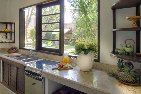 3 bedrooms Villa in Seminyak, Badung, Indonesia No. 983 4