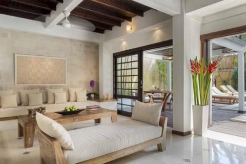 3 bedrooms Villa in Seminyak, Badung, Indonesia No. 983 5