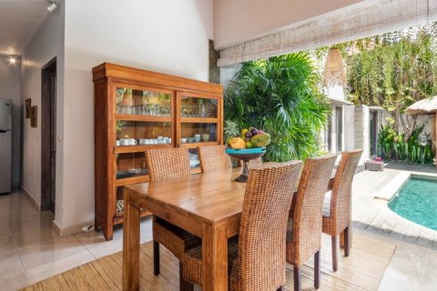 Вилла с 5 спальнями в Seminyak, Бадунг, Индонезия № 1520 12