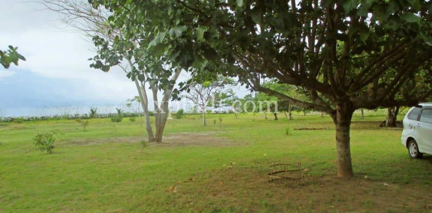 33584m2 Land in Sumbawa, Indonesia No. 364