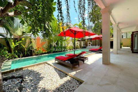 3 bedrooms Villa in Seminyak, Badung, Indonesia No. 13024 13