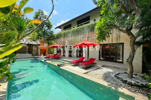 3 bedrooms Villa in Seminyak, Badung, Indonesia No. 13024 29