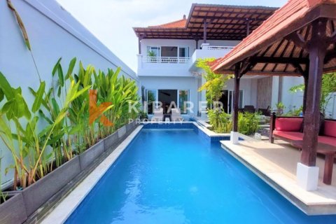 Вилла с 2 спальнями в Seminyak, Бадунг, Индонезия № 13022 2