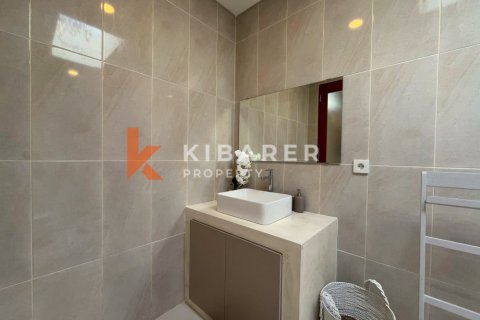 3 bedrooms Villa in Kerobokan, Badung, Indonesia No. 13087 4