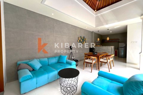3 bedrooms Villa in Kerobokan, Badung, Indonesia No. 13087 2
