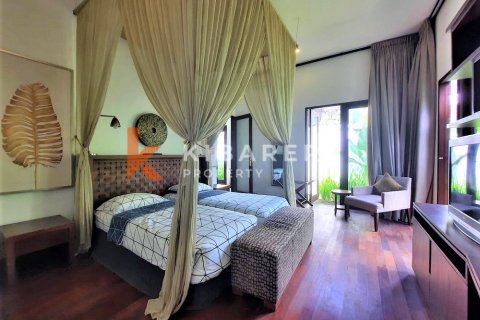 4 bedrooms Villa in Denpasar, Indonesia No. 13086 10