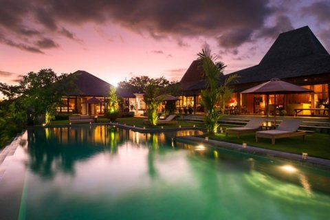 6 bedrooms Villa in Canggu, Badung, Indonesia No. 754 2