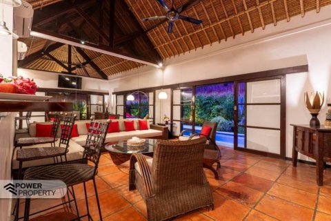 Вилла с 7 спальнями в Seminyak, Бадунг, Индонезия № 9618 4
