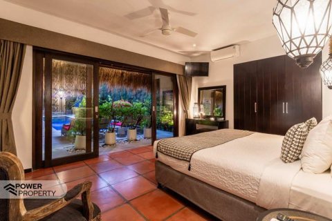 Вилла с 7 спальнями в Seminyak, Бадунг, Индонезия № 9618 5