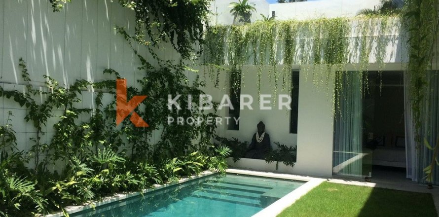 3 bedrooms Villa in Tibubeneng, Badung, Indonesia No. 12799