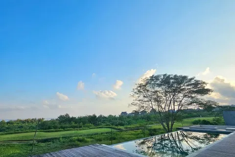 4 bedrooms Villa in South Kuta, Badung, Indonesia No. 10775 5