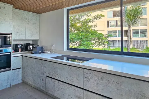 4 bedrooms Villa in South Kuta, Badung, Indonesia No. 10775 18