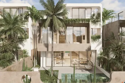 3 bedrooms Villa in South Kuta, Badung, Indonesia No. 10774