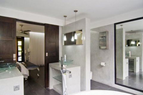 2 bedrooms Villa in Seminyak, Badung, Indonesia No. 1638 12