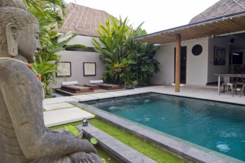 2 bedrooms Villa in Seminyak, Badung, Indonesia No. 1638 13