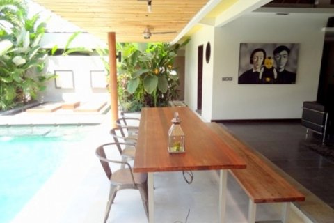2 bedrooms Villa in Seminyak, Badung, Indonesia No. 1638 9