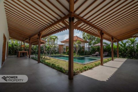 Вилла с 3 спальнями в Canggu, Бадунг, Индонезия № 8945 11