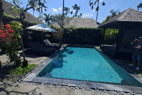 3 bedrooms Villa in Seminyak, Badung, Indonesia No. 9054 3