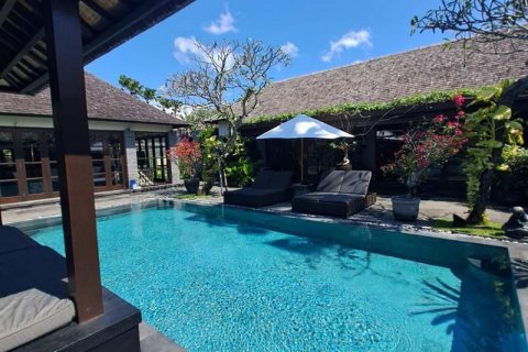 3 bedrooms Villa in Seminyak, Badung, Indonesia No. 9054 14