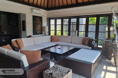 3 bedrooms Villa in Seminyak, Badung, Indonesia No. 9054 11