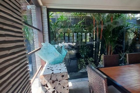 3 bedrooms Villa in Seminyak, Badung, Indonesia No. 9054 5