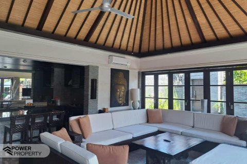 3 bedrooms Villa in Seminyak, Badung, Indonesia No. 9054 9