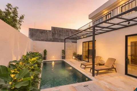 2 bedrooms Villa in Kerobokan, Badung, Indonesia No. 10131