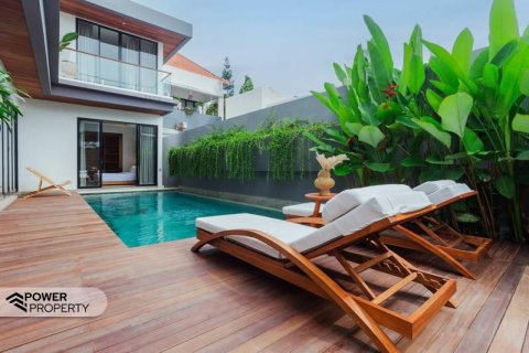 4 bedrooms Villa in Canggu, Badung, Indonesia No. 9588 10