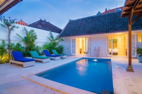Вилла с 2 спальнями в Seminyak, Бадунг, Индонезия № 1546
