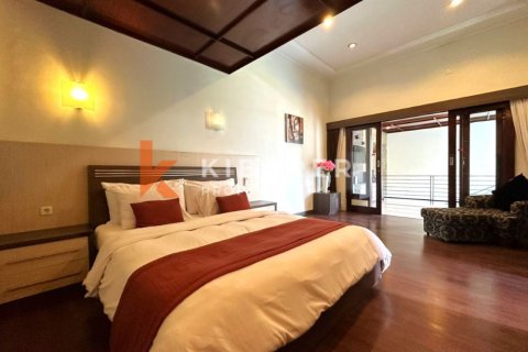 Вилла с 4 спальнями в Seminyak, Бадунг, Индонезия № 12427 12