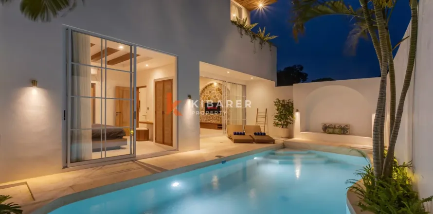 3 bedrooms Villa in Pecatu, Badung, Indonesia No. 12027