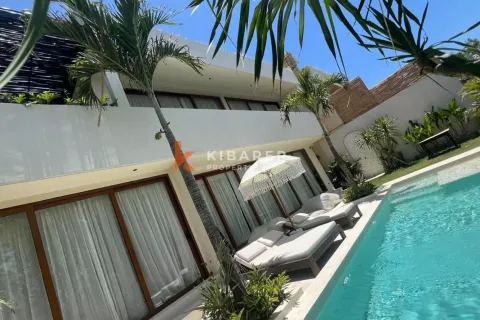 3 bedrooms Villa in South Kuta, Badung, Indonesia No. 12032 2