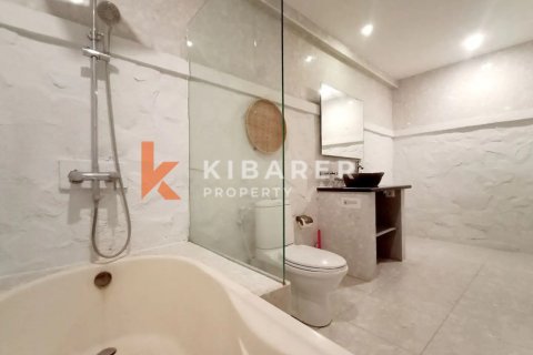 Вилла с 2 спальнями в Kerobokan, Бадунг, Индонезия № 12947 12