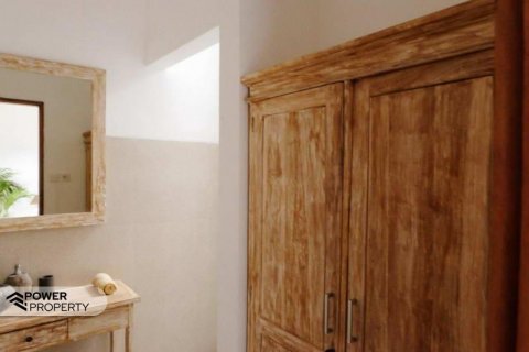 2 bedrooms Villa in Canggu, Badung, Indonesia No. 7710 11