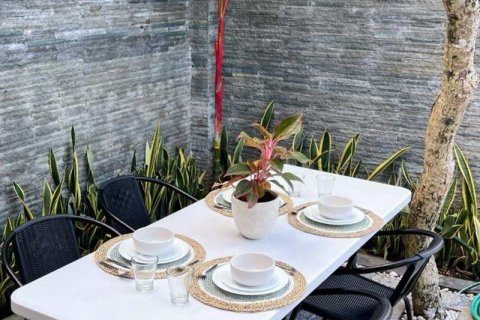 2 bedrooms Villa in Canggu, Badung, Indonesia No. 7710 8