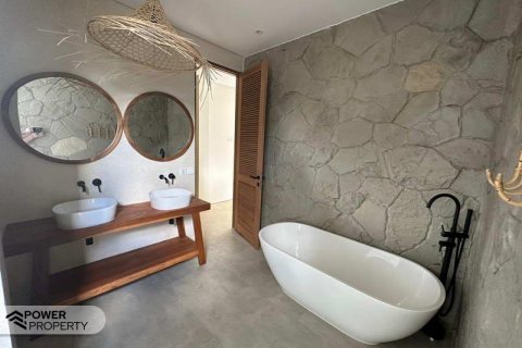6 bedrooms Villa in Tampaksiring, Gianyar, Indonesia No. 7775 11