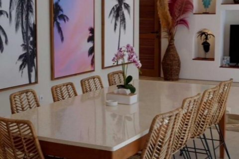 6 bedrooms Villa in Tampaksiring, Gianyar, Indonesia No. 7775 2