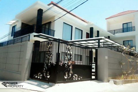 7 bedrooms Villa in Jimbaran, Badung, Indonesia No. 8686