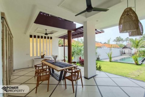 5 bedrooms Villa in Seminyak, Badung, Indonesia No. 8687 24