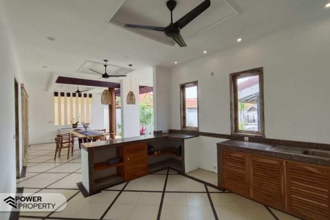 5 bedrooms Villa in Seminyak, Badung, Indonesia No. 8687 25