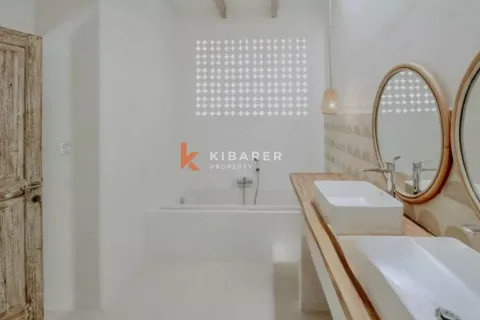4 bedrooms Villa in Badung, Indonesia No. 13184 6