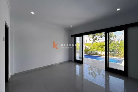 4 bedrooms Villa in Denpasar, Indonesia No. 13187 15