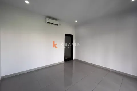 4 bedrooms Villa in Denpasar, Indonesia No. 13187 9