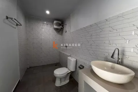 4 bedrooms Villa in Denpasar, Indonesia No. 13187 16